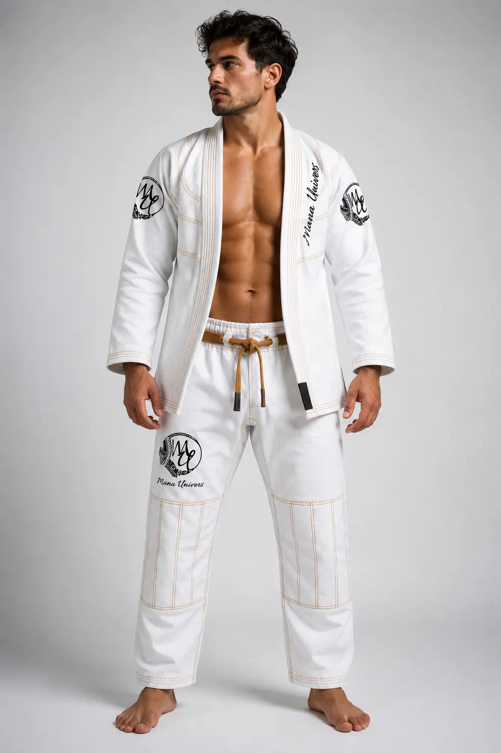Kimono JJB Mana Toa blanc porté de face veste ouverte